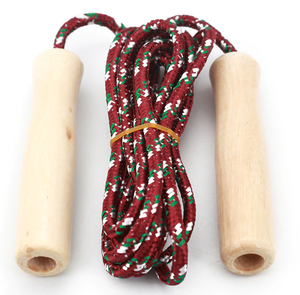 corde a sauter enfant en bois